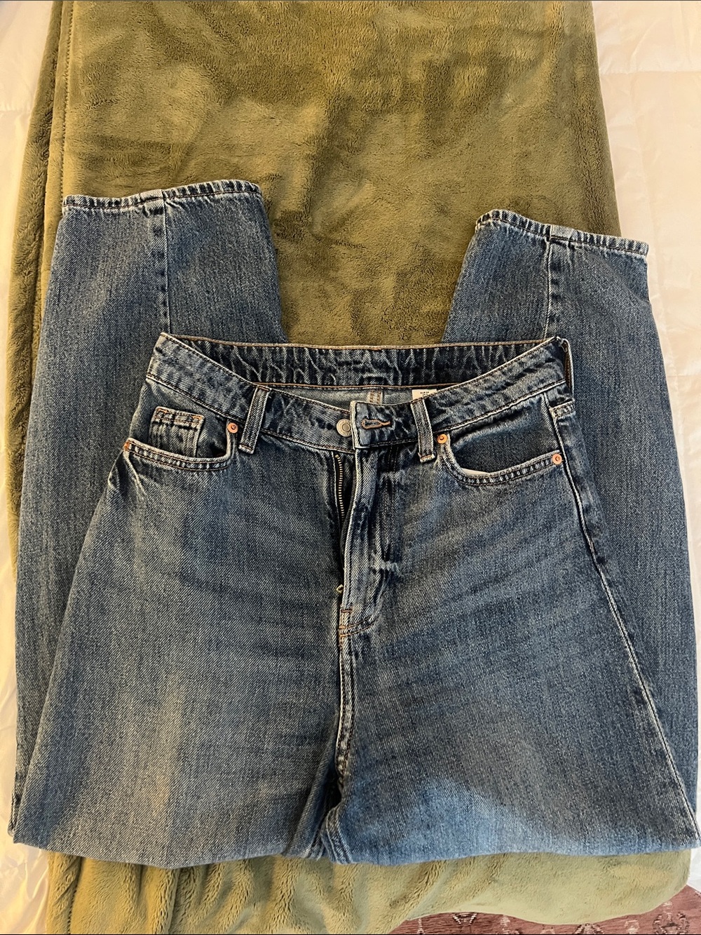 H&M high rise barrel jeans